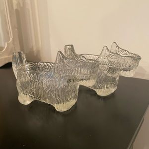 L.E. Smith Glass Company Scottie dog creamers